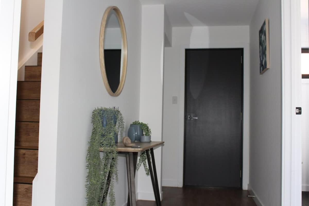 Cbd Elizabeth St Modern Townhouse - Secure Parking Villa Launceston Exterior photo